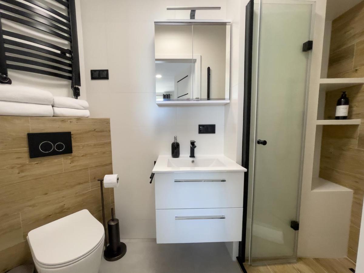 Urban Apartments Premium Baildona 18A, Free Garage, Self Check-In 카토비체 외부 사진