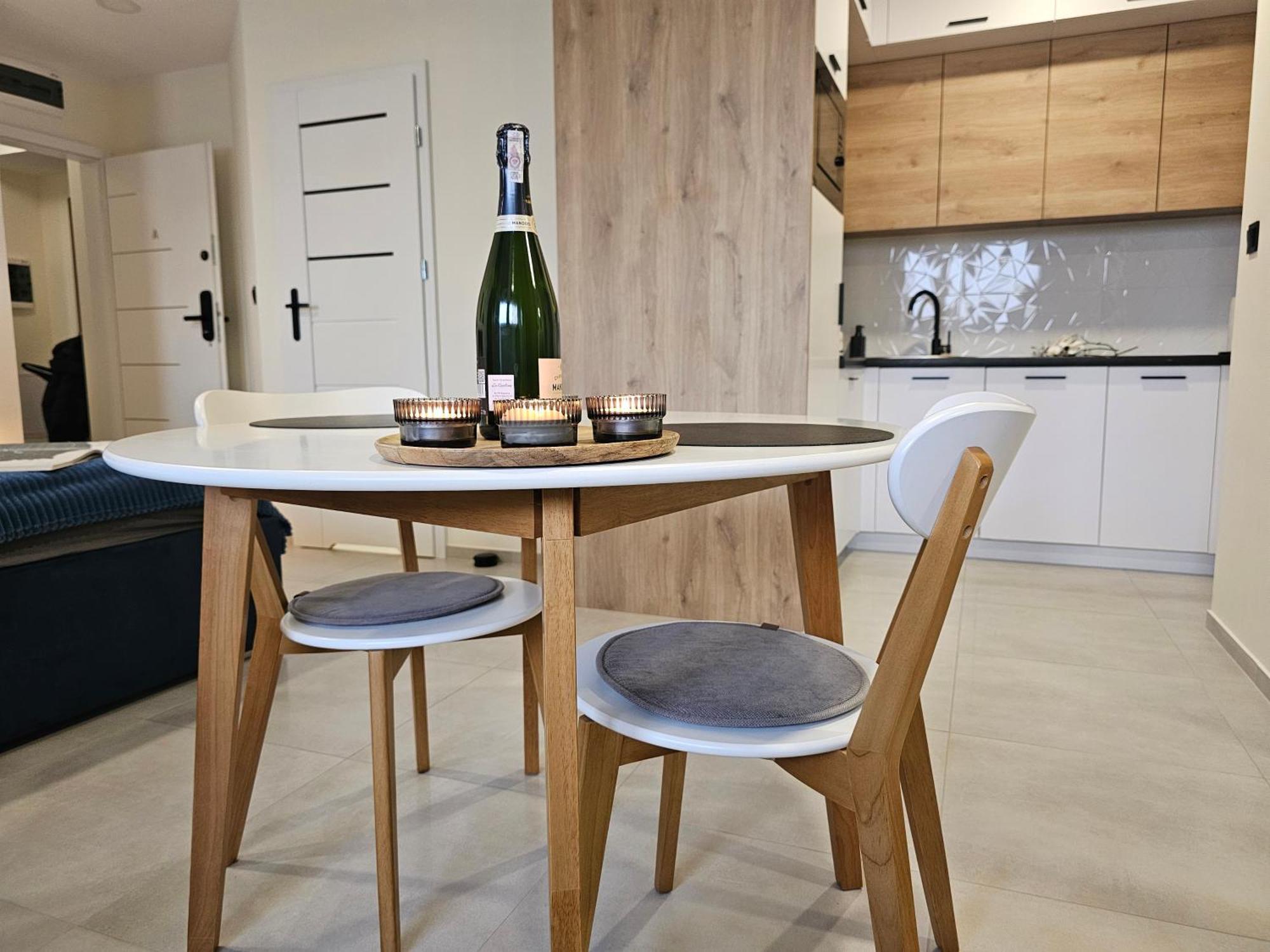 Urban Apartments Premium Baildona 18A, Free Garage, Self Check-In 카토비체 외부 사진